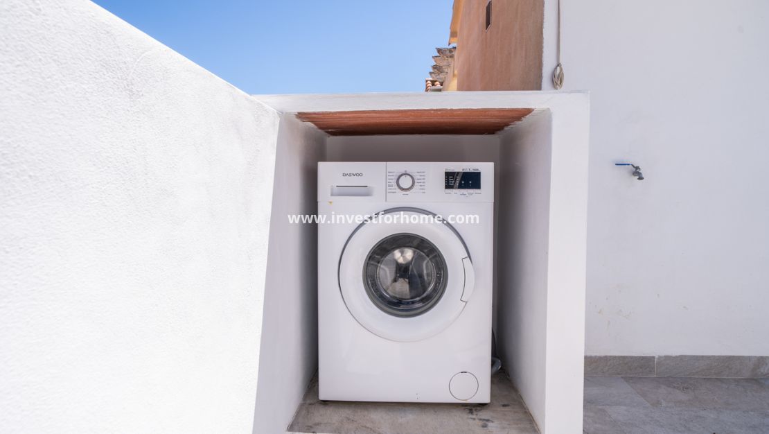 Sale - Apartment - Torrevieja - El Chaparral