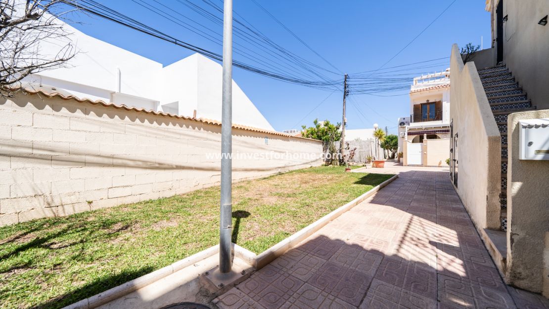 Sale - Apartment - Torrevieja - El Chaparral