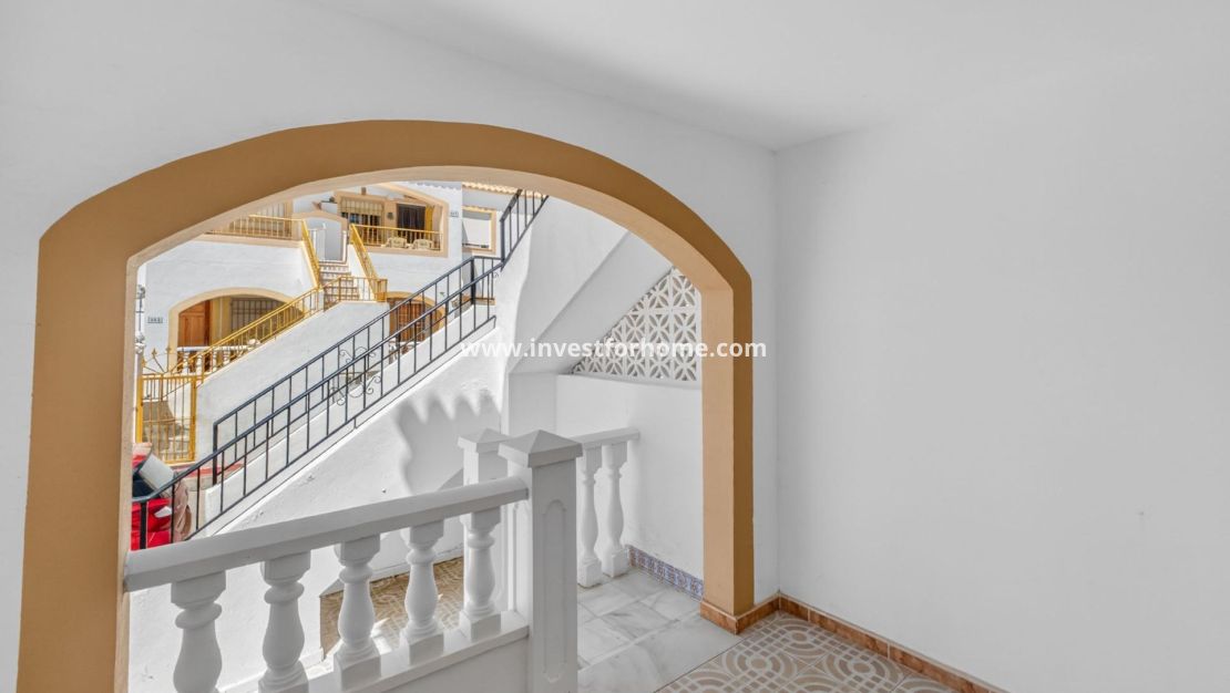 Sale - Apartment - Torrevieja - El Limonar