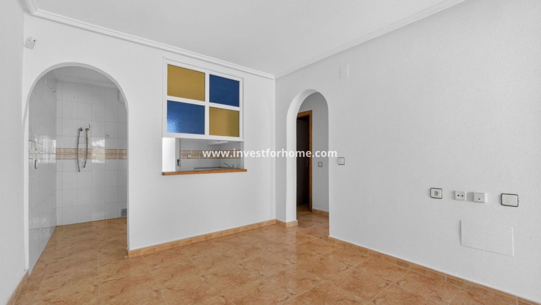 Sale - Apartment - Torrevieja - El Limonar