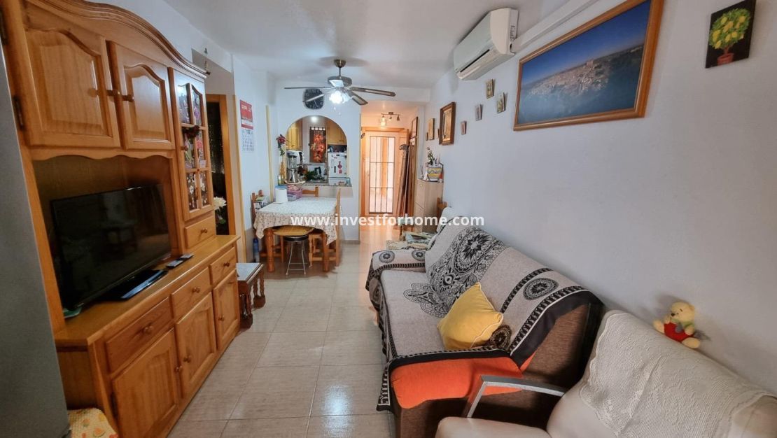 Sale - Apartment - Torrevieja - El Molino