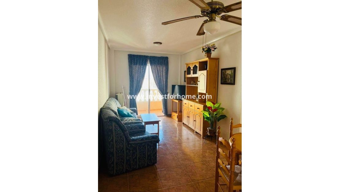 Sale - Apartment - Torrevieja - El Molino