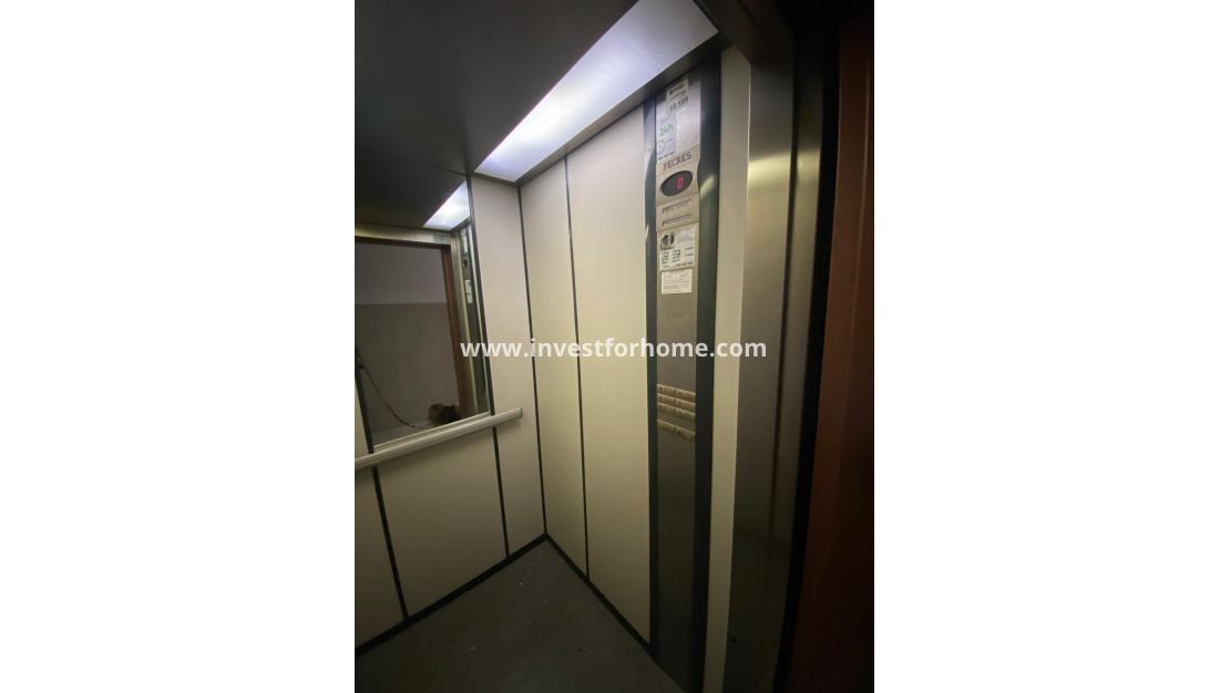 Sale - Apartment - Torrevieja - El Molino