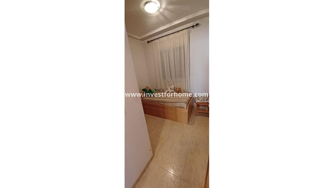 Sale - Apartment - Torrevieja - El Molino
