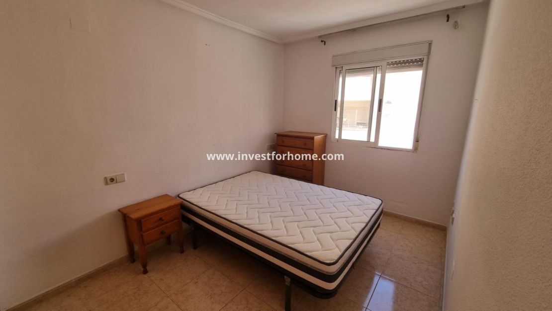 Sale - Apartment - Torrevieja - El Molino