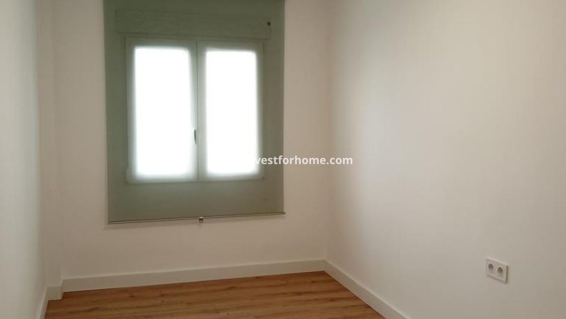 Sale - Apartment - Torrevieja - El Molino