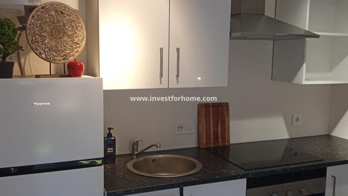 Sale - Apartment - Torrevieja - El Molino