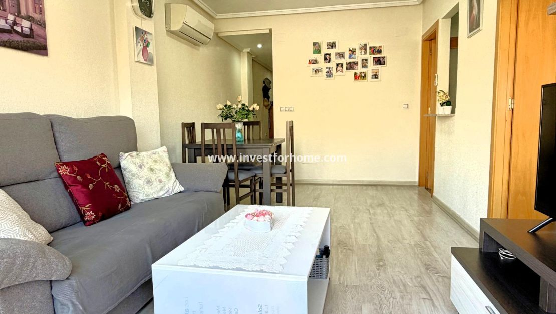 Sale - Apartment - Torrevieja - El Molino