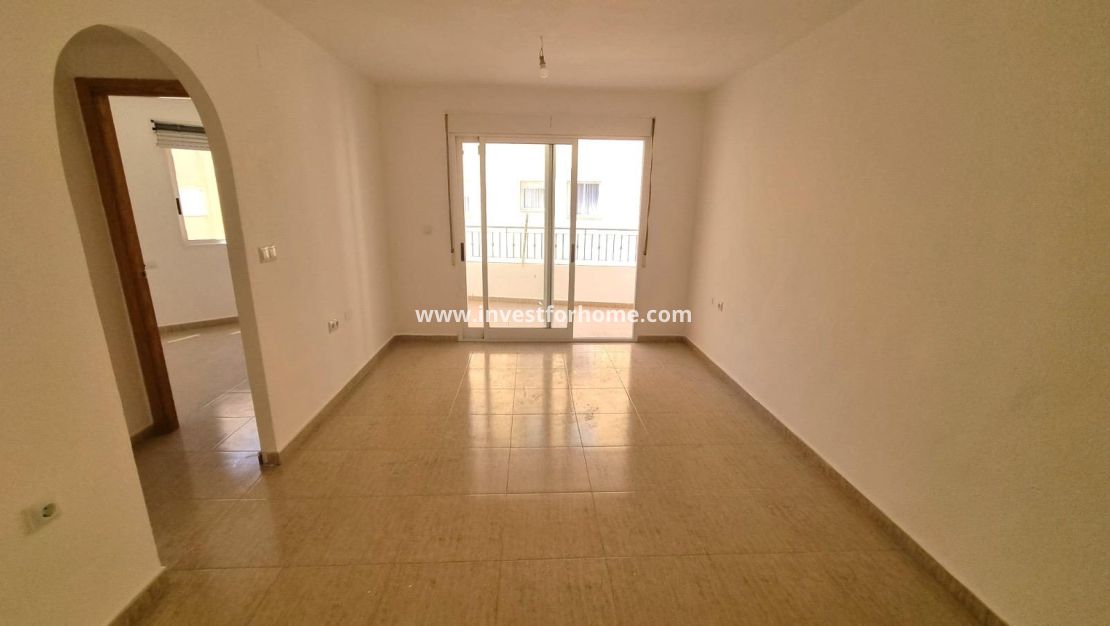 Sale - Apartment - Torrevieja - El Molino