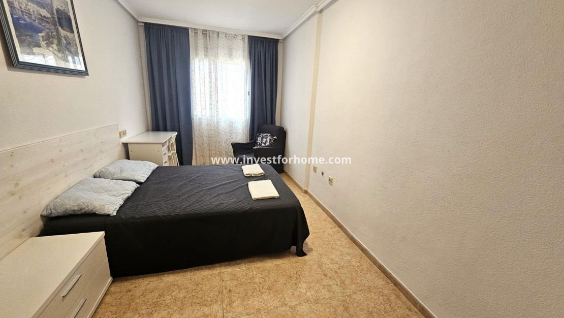 Sale - Apartment - Torrevieja - El Molino