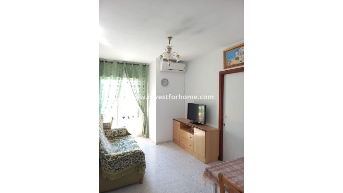 Sale - Apartment - Torrevieja - Estacion De Autobuses