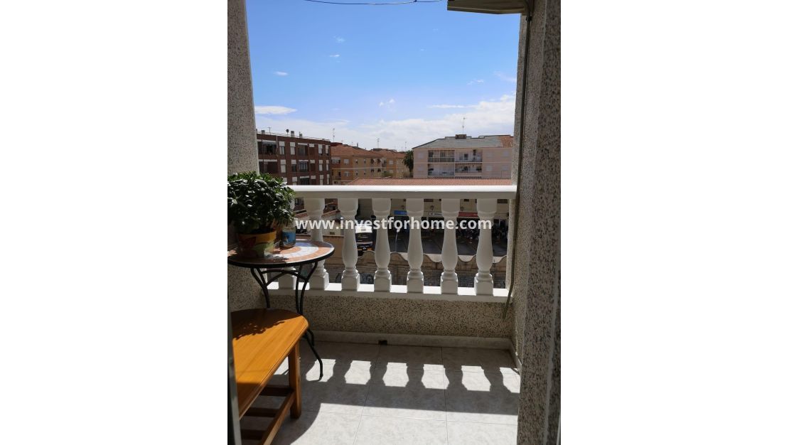 Sale - Apartment - Torrevieja - Estacion De Autobuses