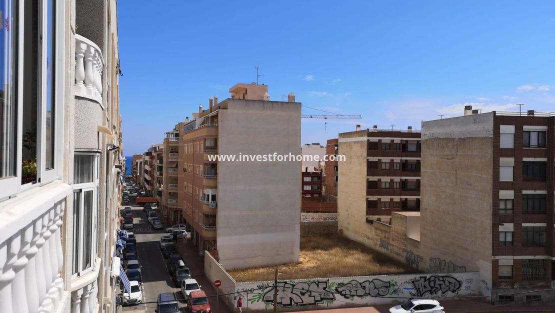 Sale - Apartment - Torrevieja - Estacion De Autobuses