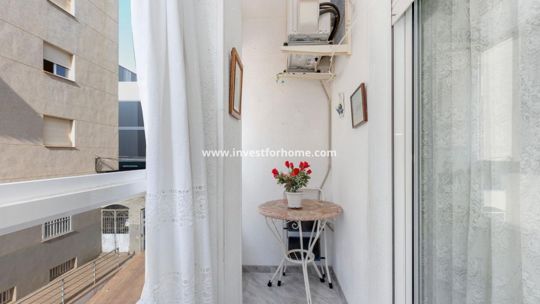 Sale - Apartment - Torrevieja - Estacion De Autobuses