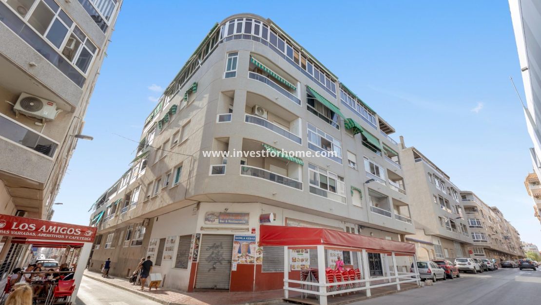 Sale - Apartment - Torrevieja - Estacion De Autobuses