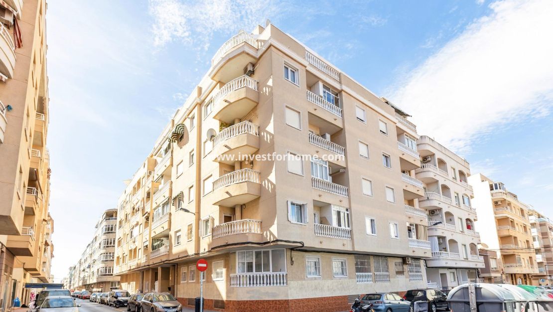 Sale - Apartment - Torrevieja - Estacion De Autobuses