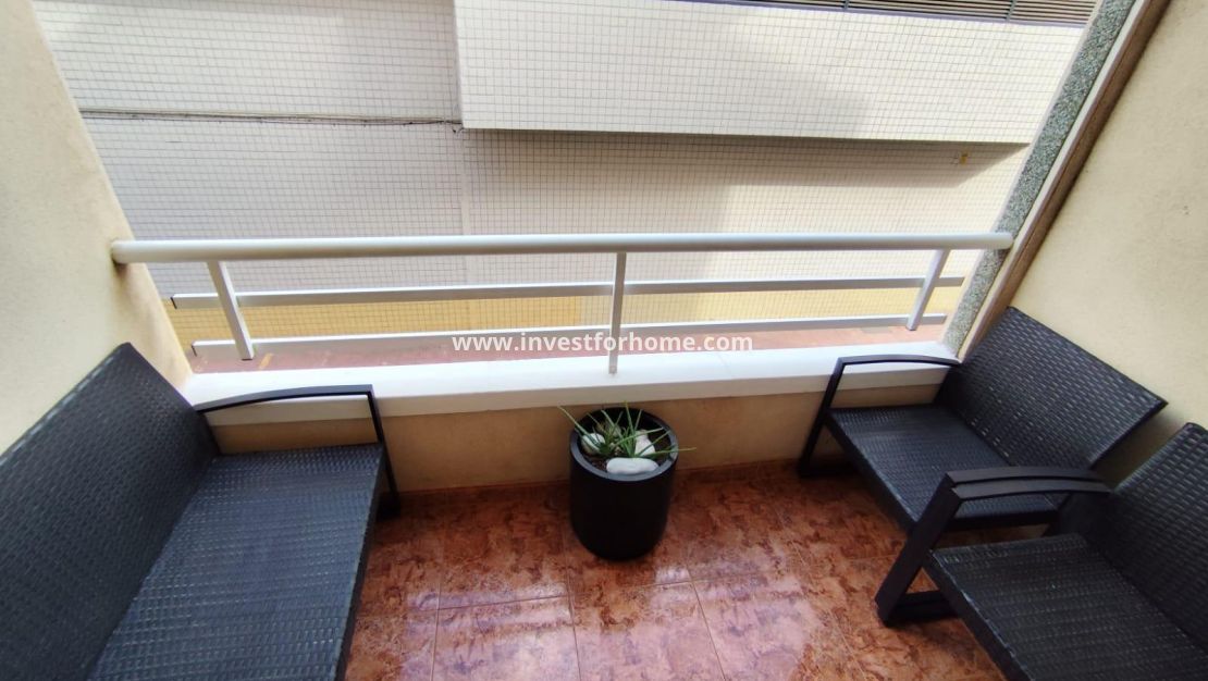 Sale - Apartment - Torrevieja - Estacion De Autobuses