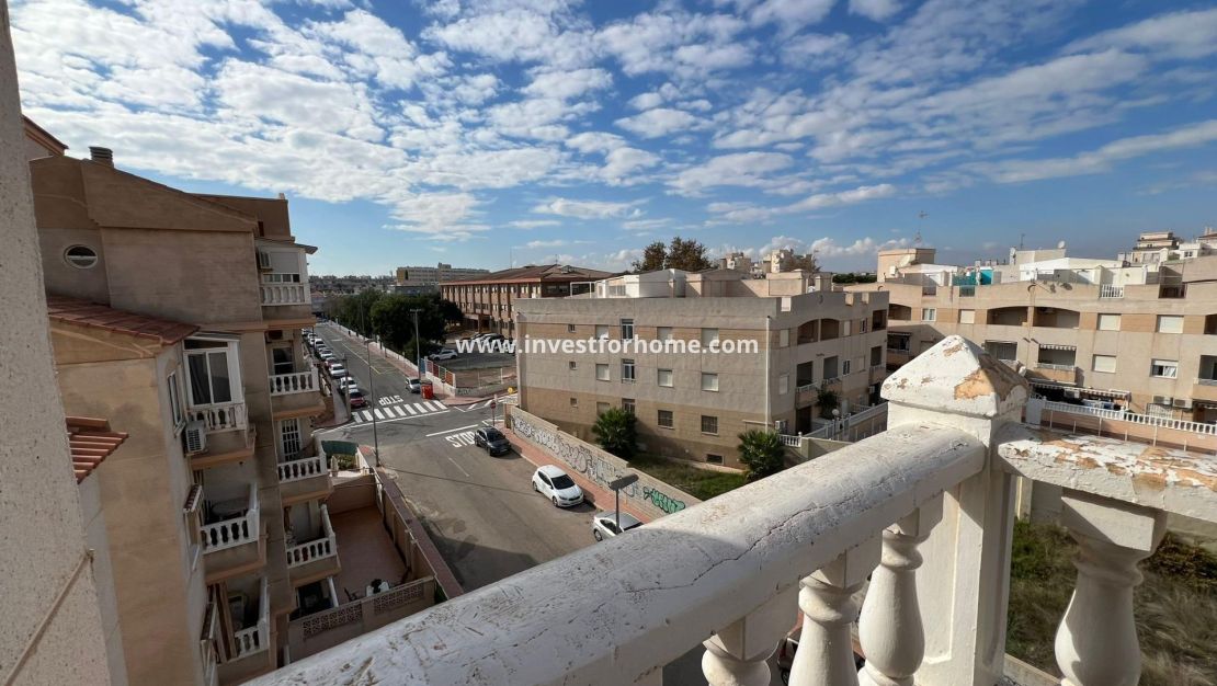 Sale - Apartment - Torrevieja - Estacion De Autobuses