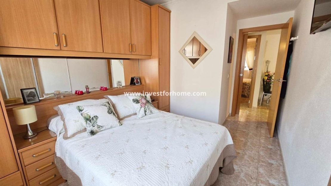 Sale - Apartment - Torrevieja - Estacion De Autobuses