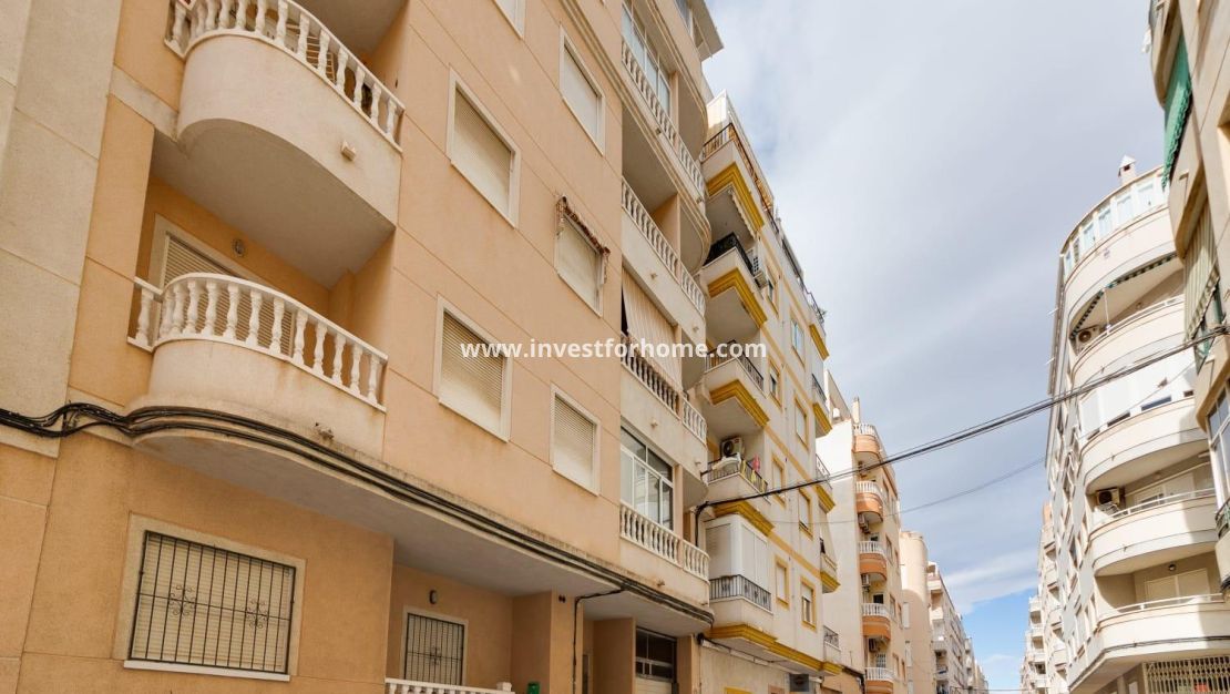 Sale - Apartment - Torrevieja - Estacion De Autobuses