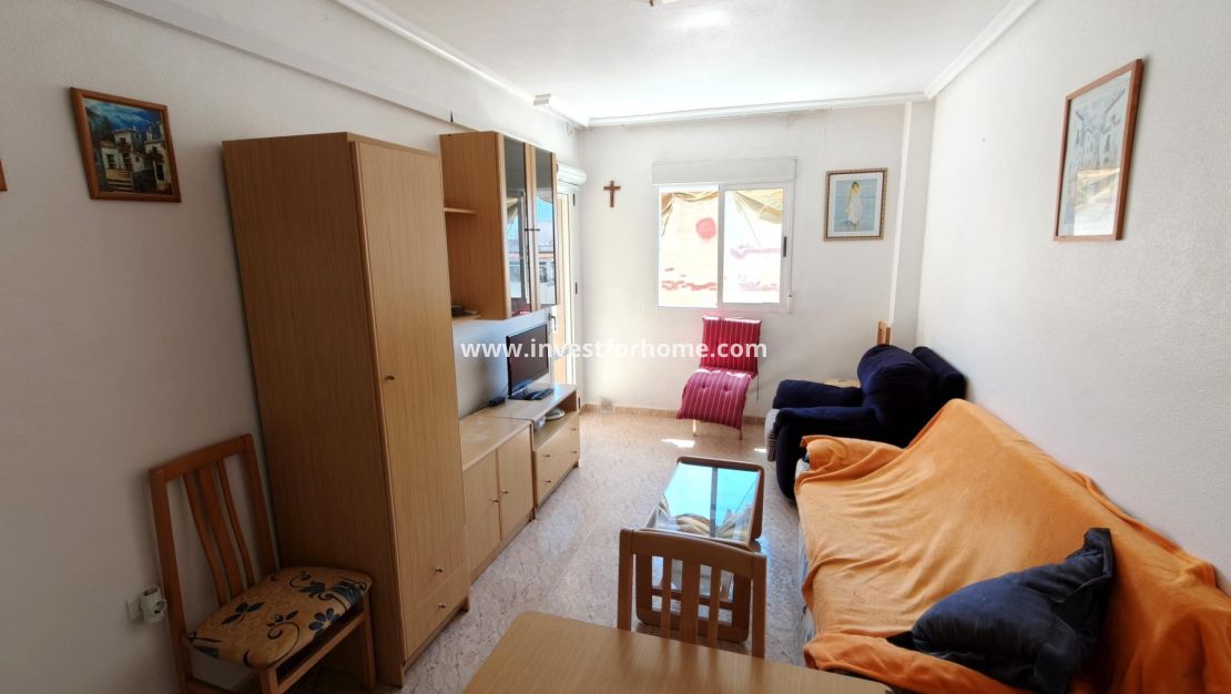 Sale - Apartment - Torrevieja - Estacion De Autobuses