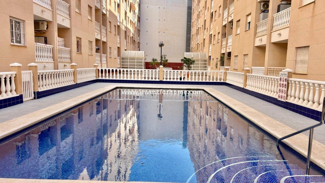 Sale - Apartment - Torrevieja - Estacion De Autobuses