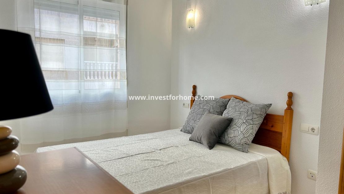 Sale - Apartment - Torrevieja - Estacion De Autobuses