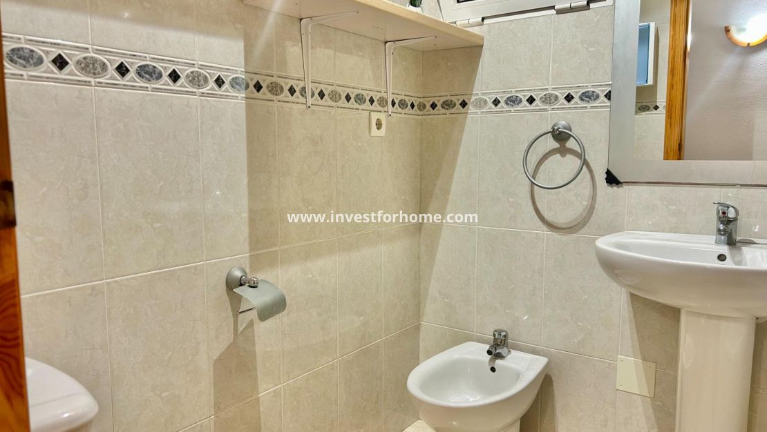 Sale - Apartment - Torrevieja - Estacion De Autobuses