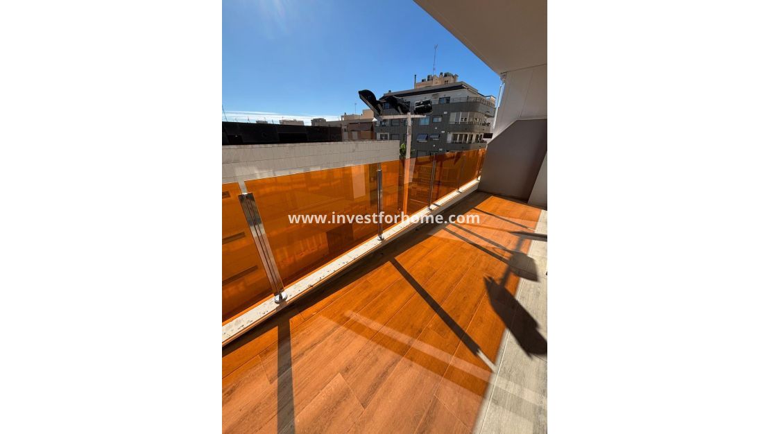 Sale - Apartment - Torrevieja - Estacion De Autobuses