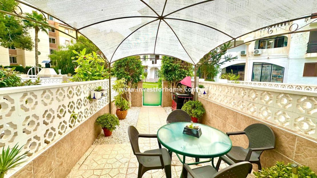 Sale - Apartment - Torrevieja - Estacion De Autobuses