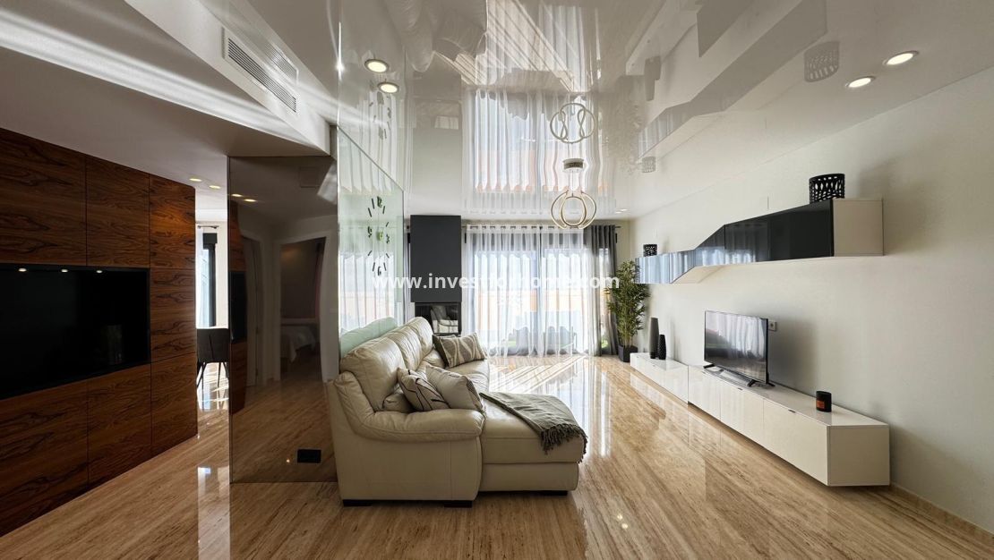 Sale - Apartment - Torrevieja - Estacion De Autobuses