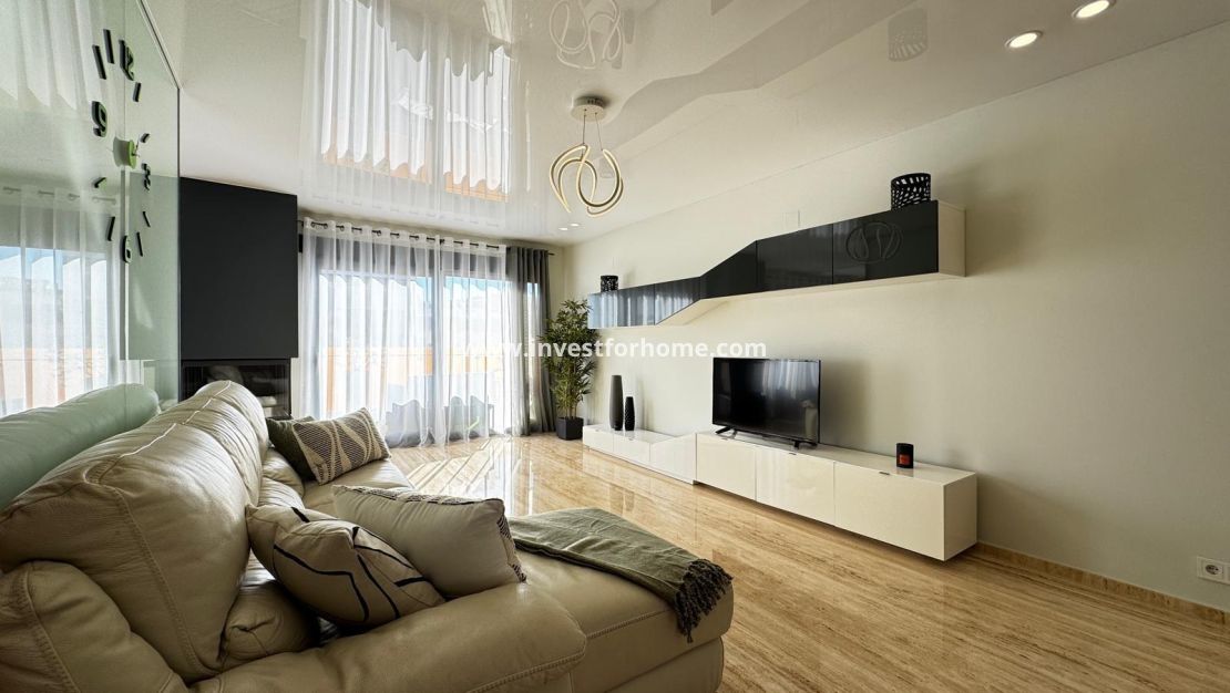 Sale - Apartment - Torrevieja - Estacion De Autobuses