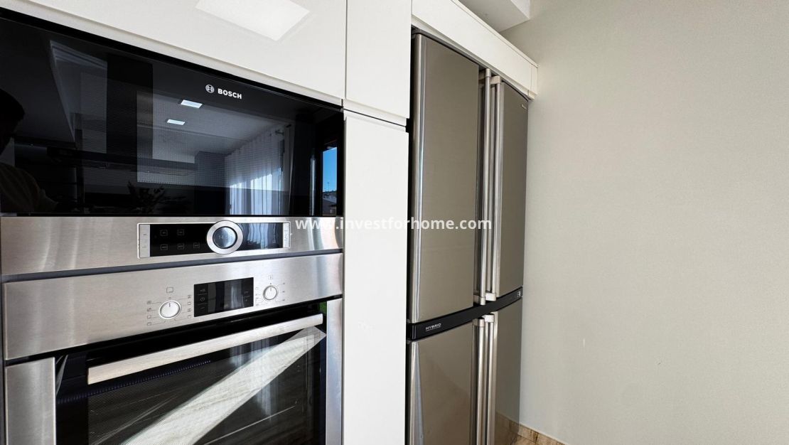 Sale - Apartment - Torrevieja - Estacion De Autobuses