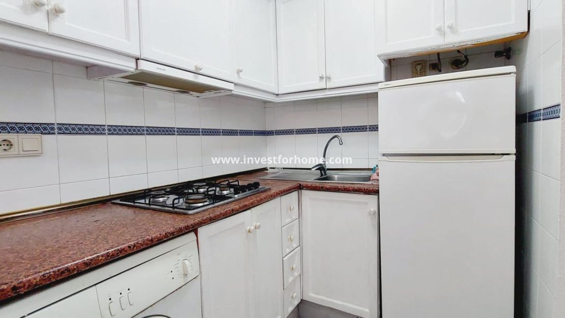 Sale - Apartment - Torrevieja - Estacion De Autobuses