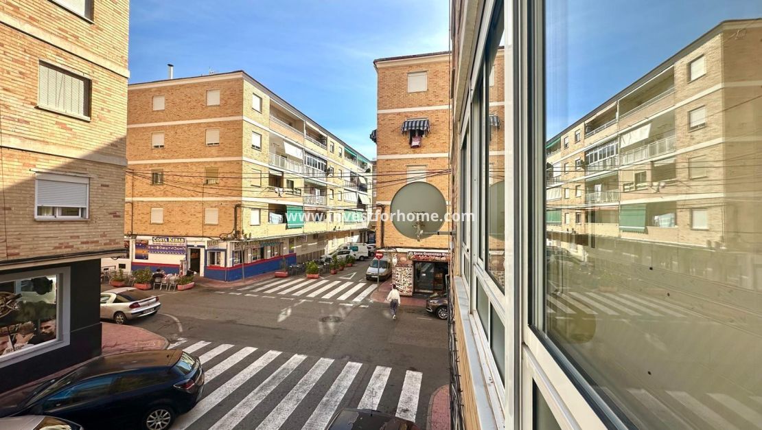 Sale - Apartment - Torrevieja - Estacion De Autobuses