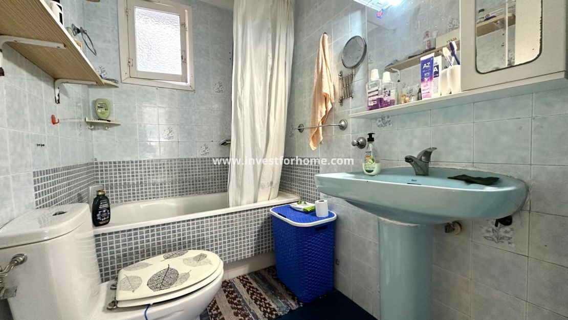 Sale - Apartment - Torrevieja - Estacion De Autobuses