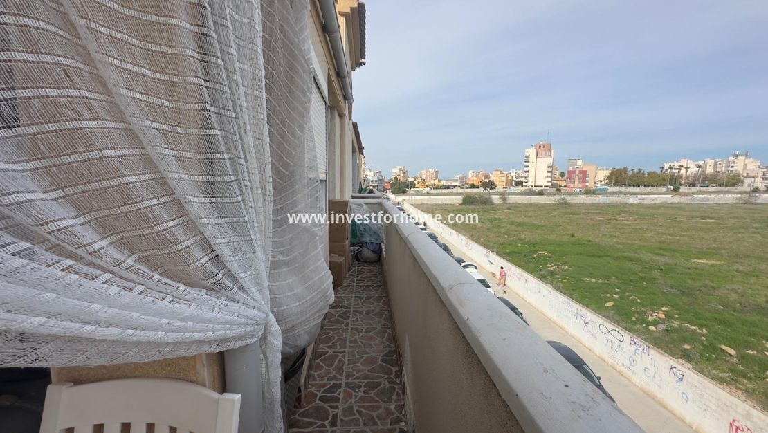 Sale - Apartment - Torrevieja - Estacion De Autobuses