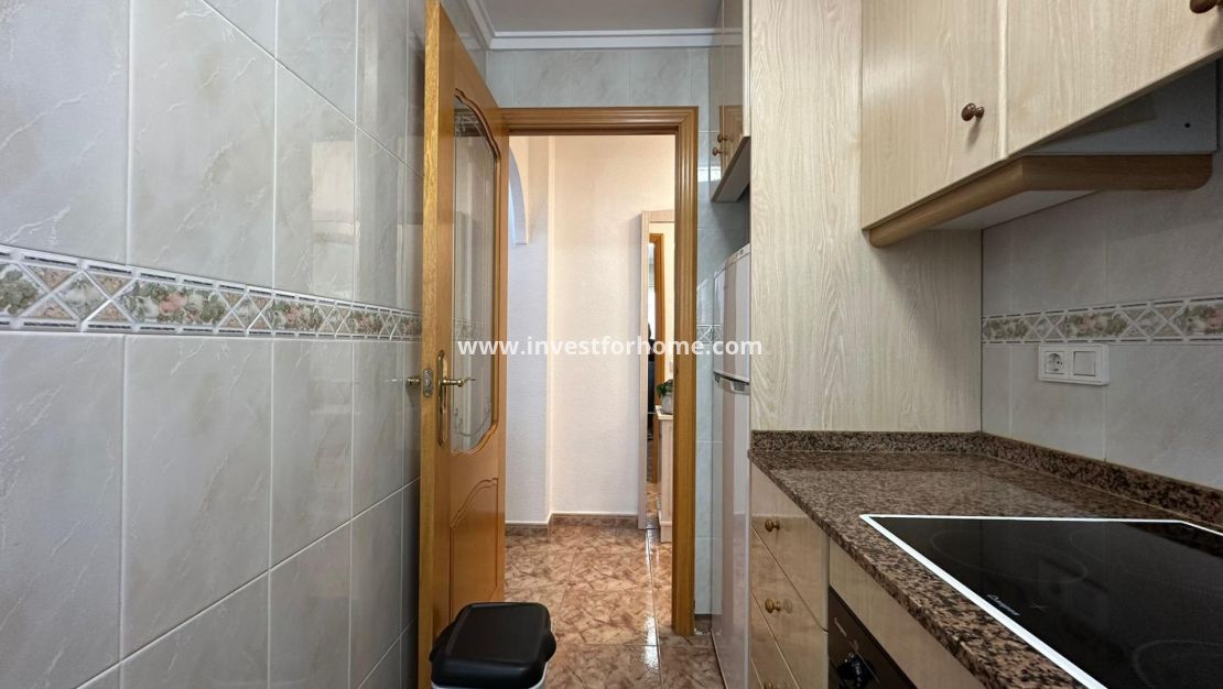 Sale - Apartment - Torrevieja - Estacion De Autobuses