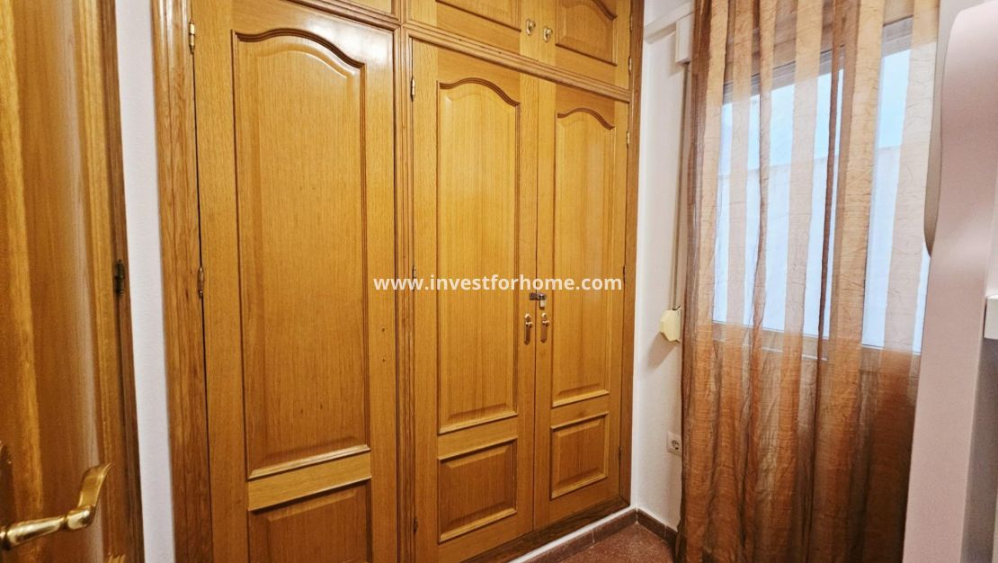 Sale - Apartment - Torrevieja - Estacion De Autobuses