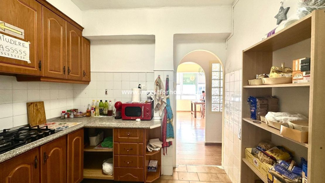 Sale - Apartment - Torrevieja - Estacion De Autobuses