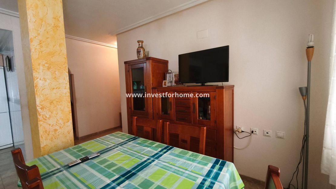 Sale - Apartment - Torrevieja - Estacion De Autobuses
