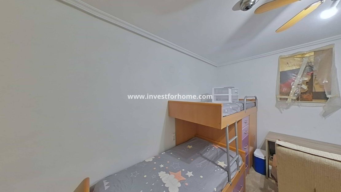 Sale - Apartment - Torrevieja - Estacion De Autobuses