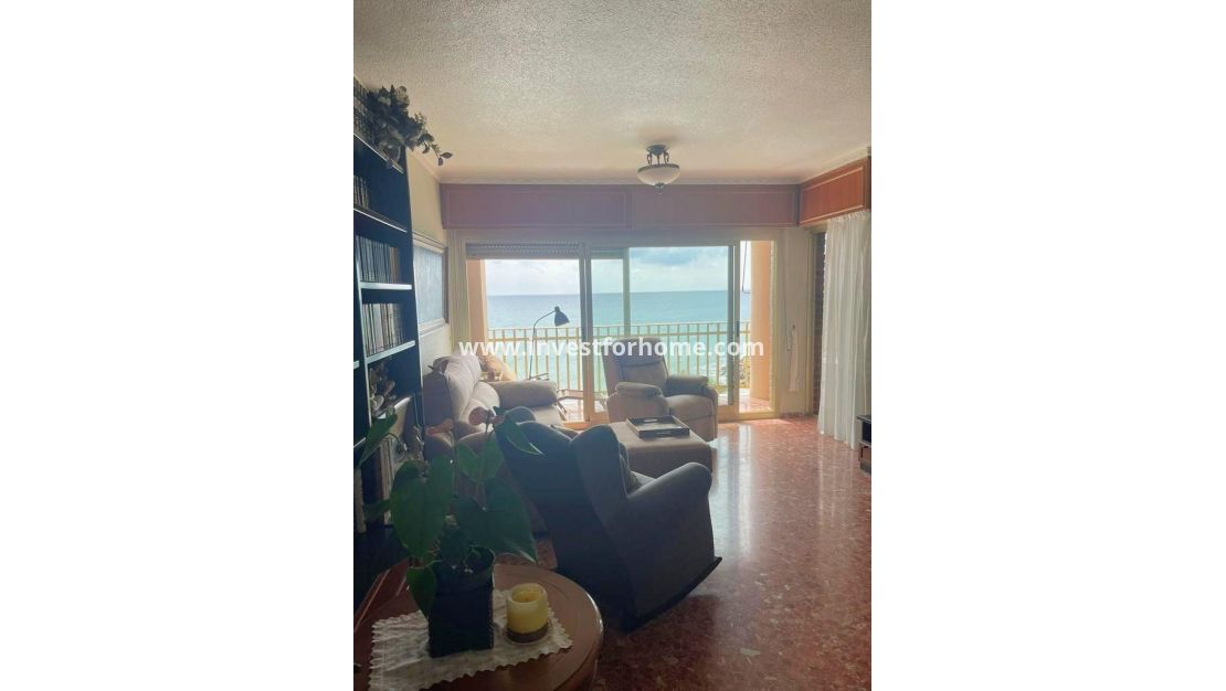 Sale - Apartment - Torrevieja - Estacion De Autobuses