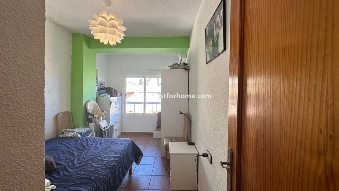 Sale - Apartment - Torrevieja - Estacion De Autobuses