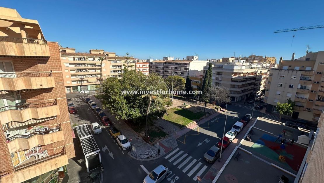 Sale - Apartment - Torrevieja - Estacion De Autobuses