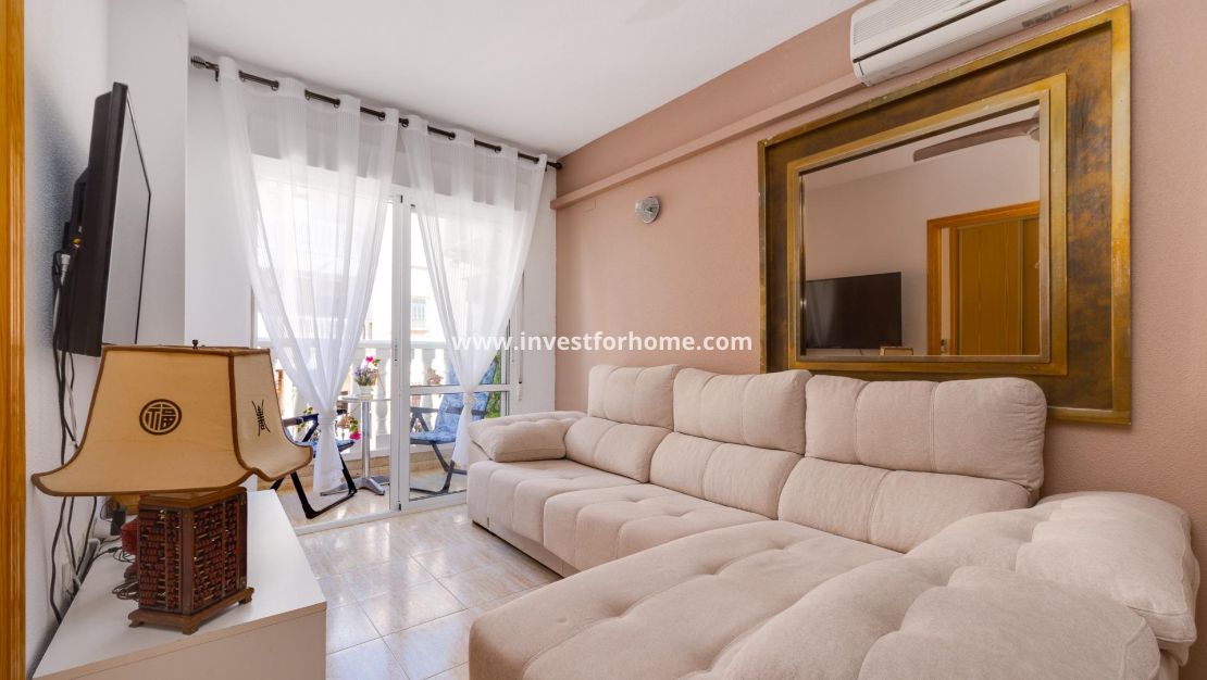 Sale - Apartment - Torrevieja - Estacion De Autobuses