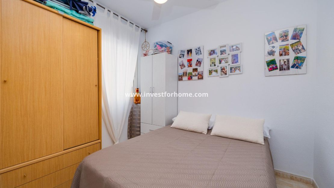 Sale - Apartment - Torrevieja - Estacion De Autobuses