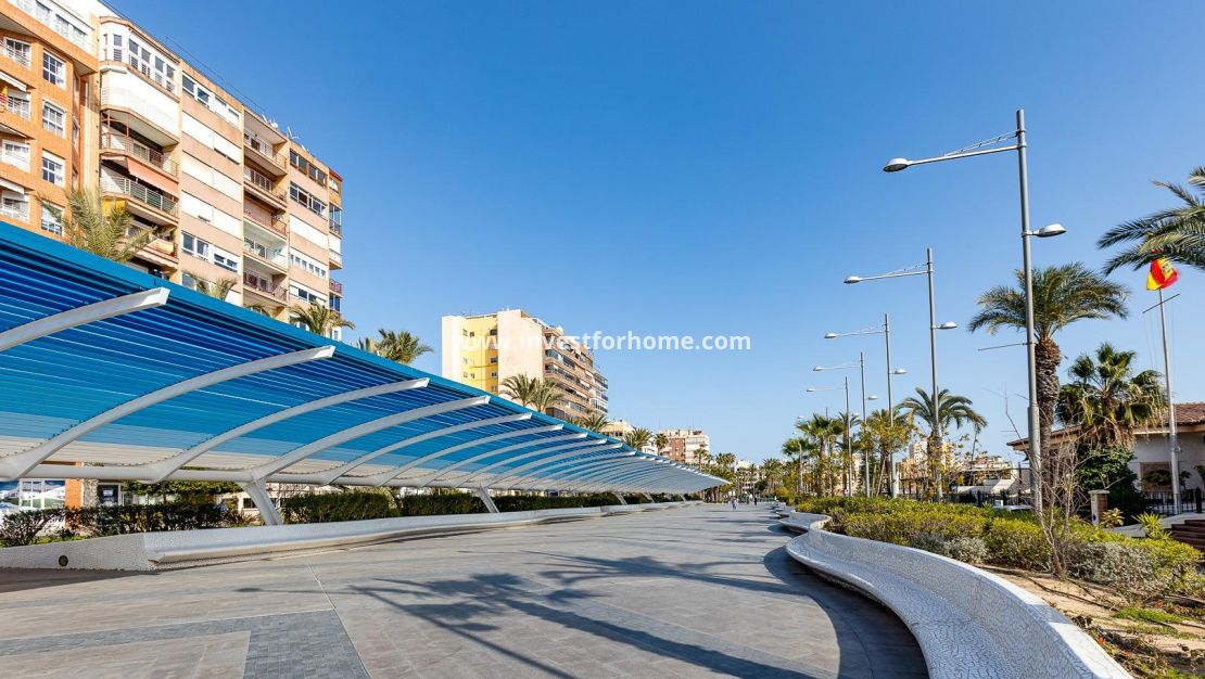 Sale - Apartment - Torrevieja - Estacion De Autobuses