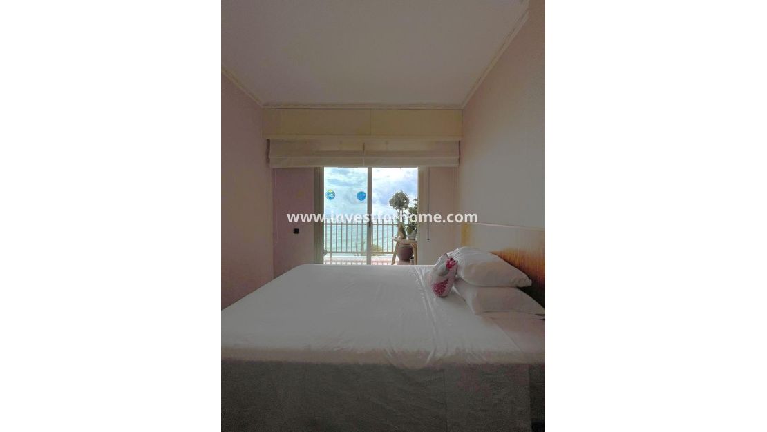 Sale - Apartment - Torrevieja - Estacion De Autobuses