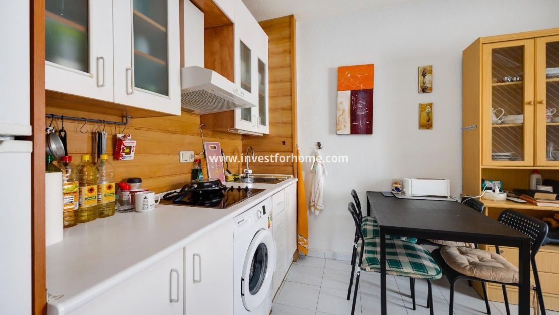 Sale - Apartment - Torrevieja - Estacion De Autobuses